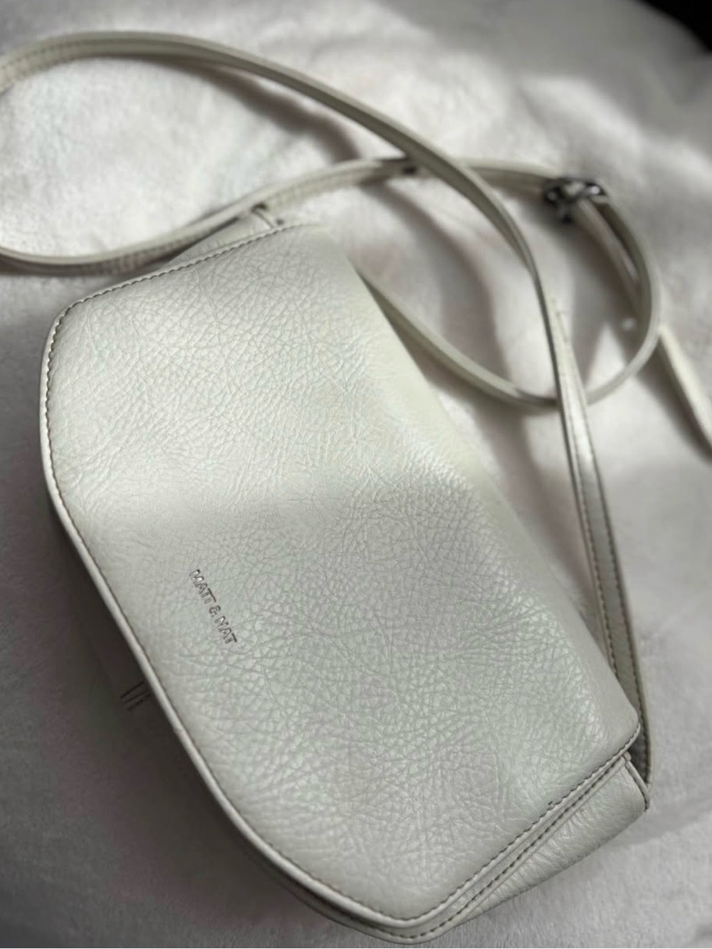 Matt & Nat crossbody purse